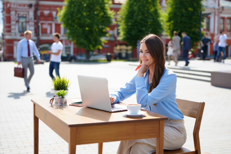 c7877a6a00cbf722e131da5e83c3add2